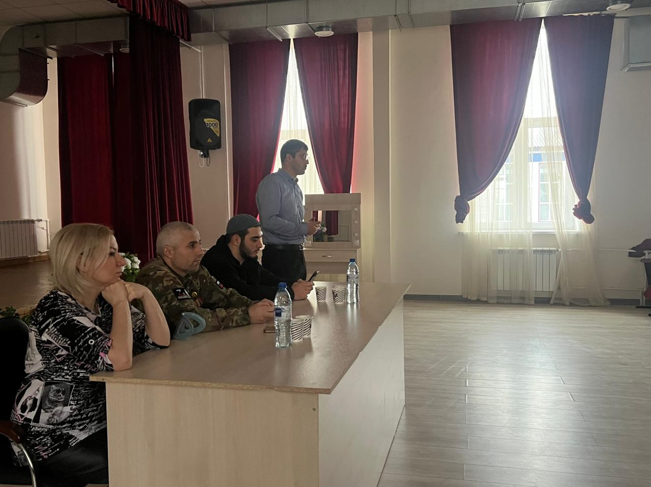 Сотрудники Миннаца РД провели патриотическое  профилактическое  мероприятие  для учащихся МБОУ «СОШ №41»
